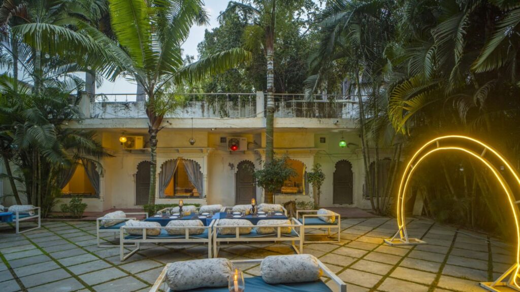Best Garden View Restaurant in Udaipur